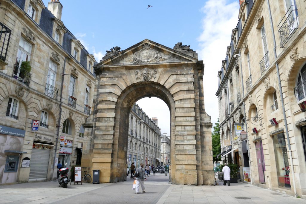 Porte Dijeaux