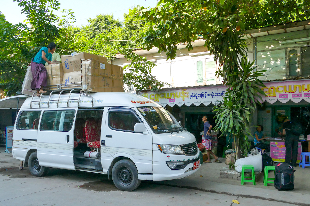Chin State, per Minivan von Mandalay nach Mindat
