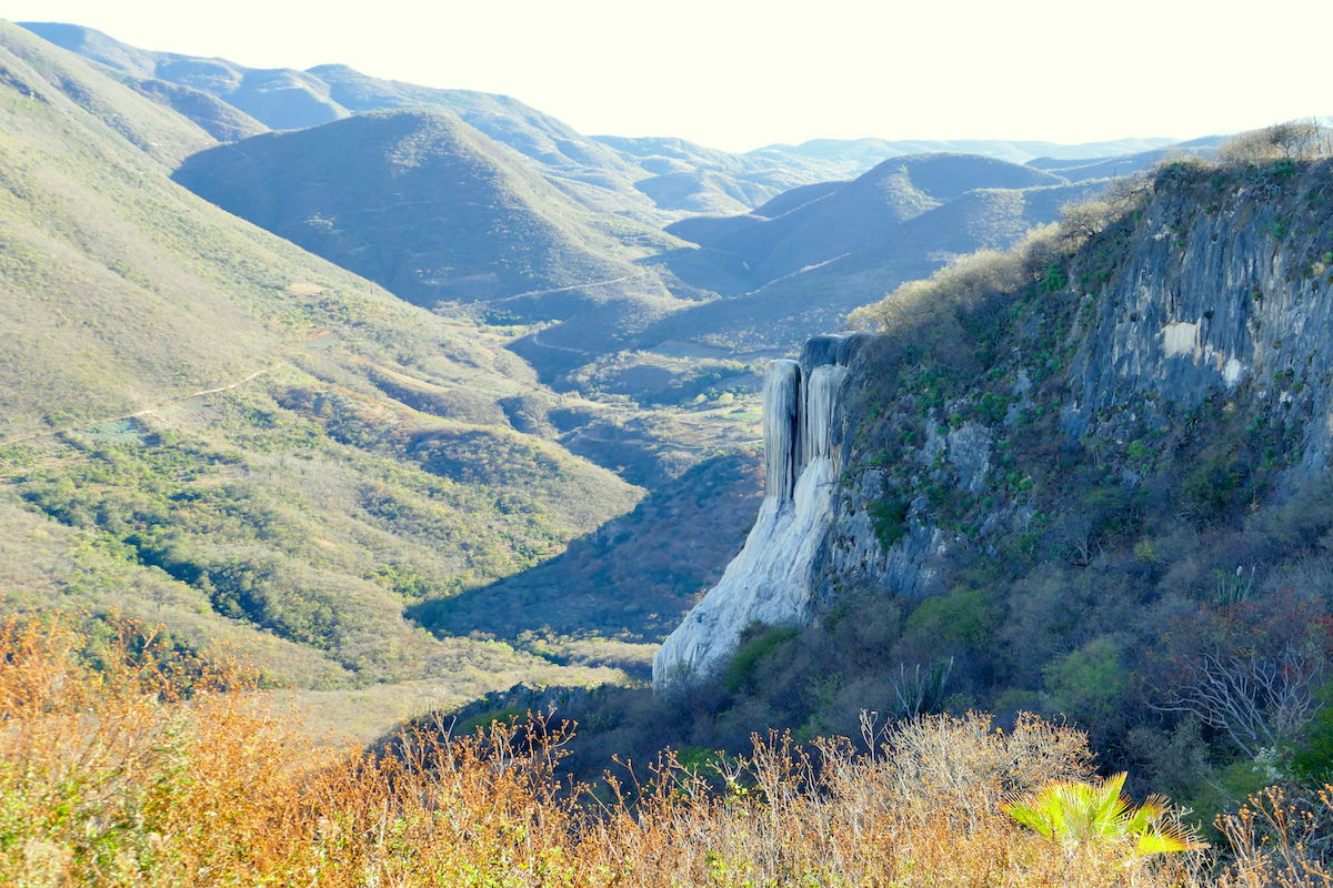Hierve el Agua, Blick auf den grossen Wasserfall