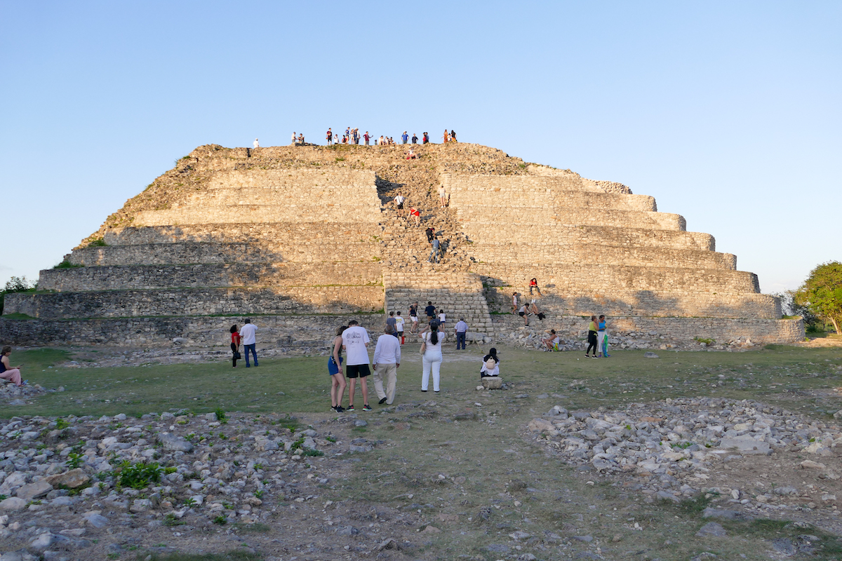 Izamal, Kinich Kakmo Pyramide