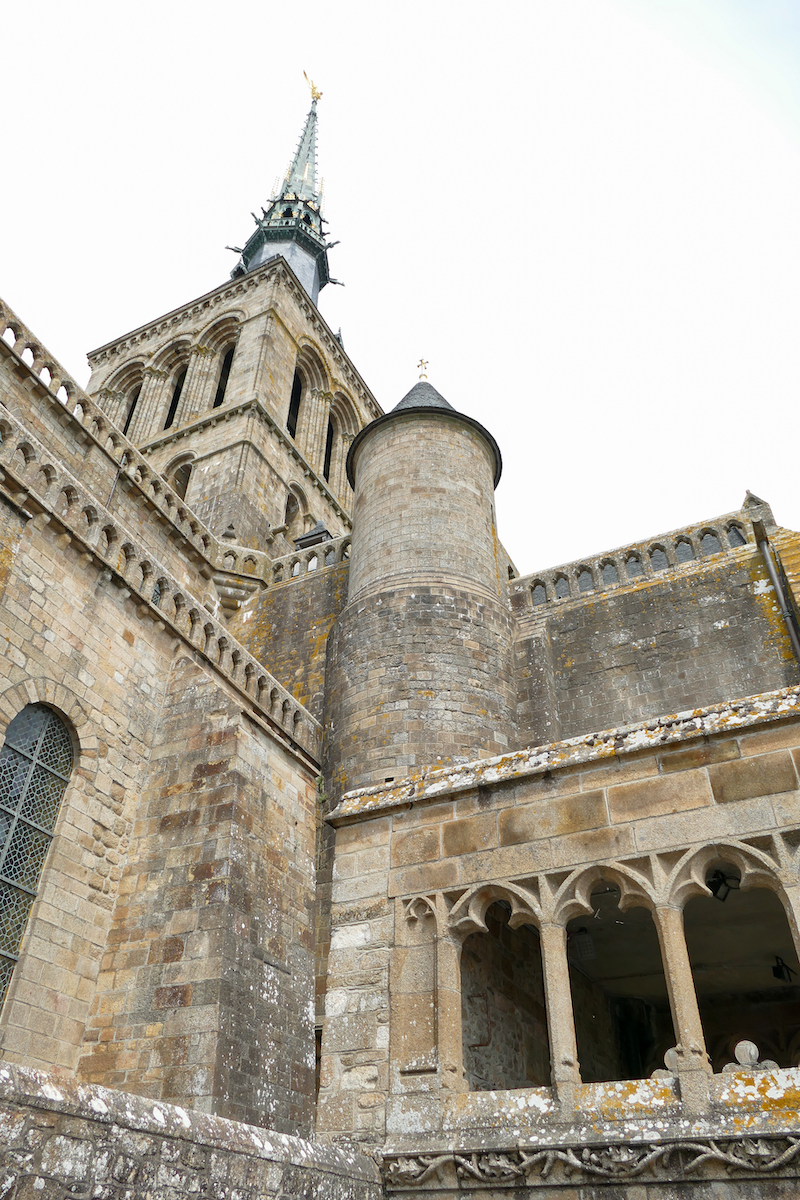 Mont Saint Michel, Abteikirche