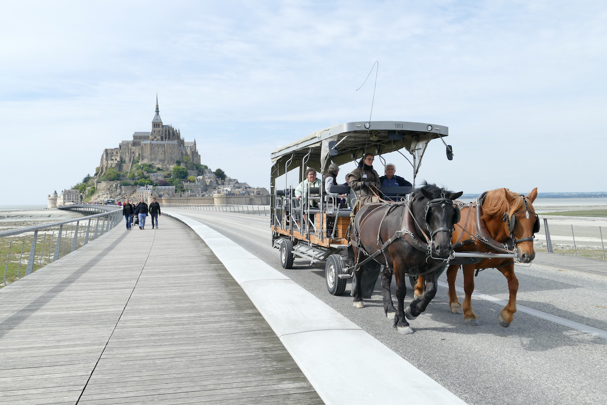 Mont Saint Michel, Shuttle per Kutsche