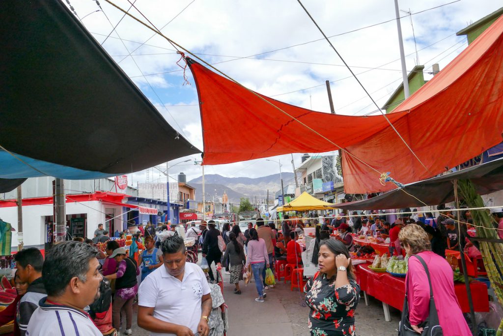 Oaxaca, Tlacolula, Marktgedraenge