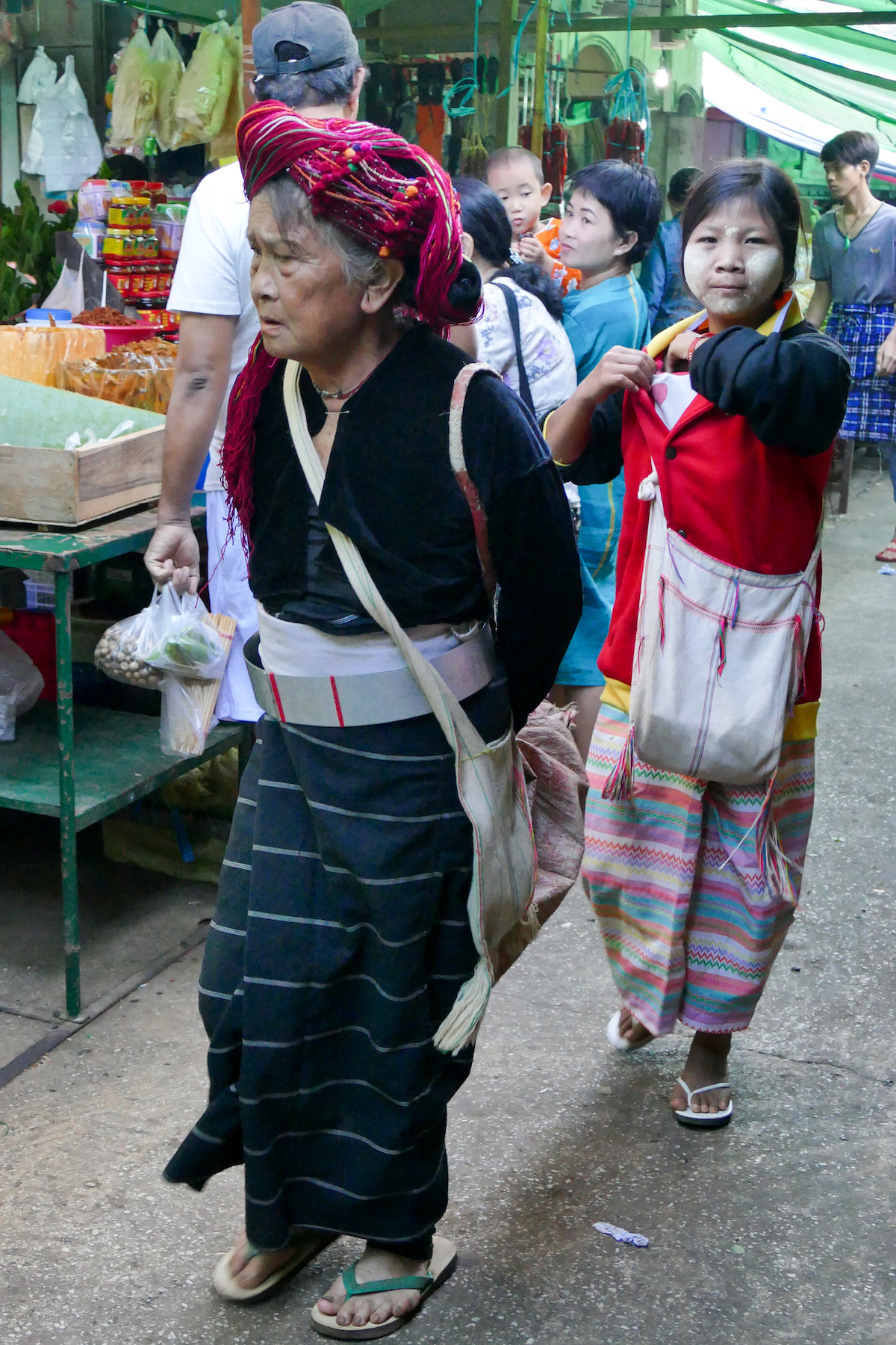 Shan State, Lashio, Dame einer ethnischen Minderheit