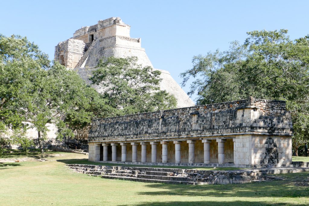 Uxmal, House of the Magician und Leguanhaus